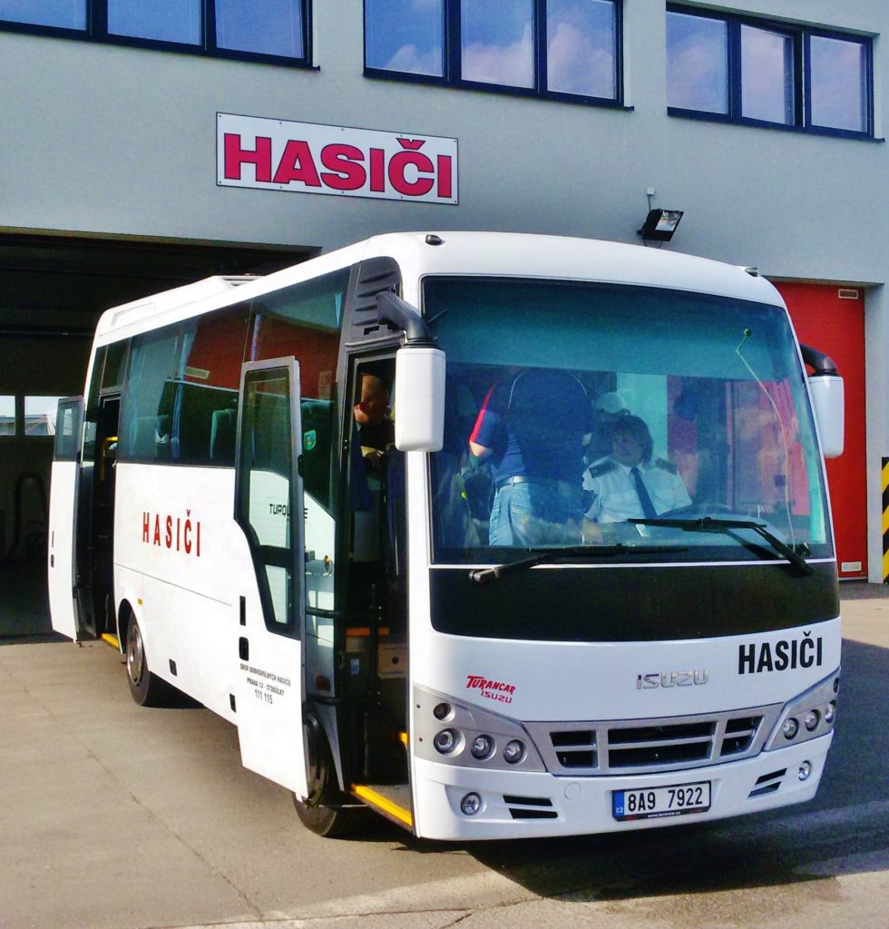 Prodej použitého autobusu ISUZU TURQUOISE Euro 4 Dobrovolnému hasičském sboru (foto: Turancar cz) 