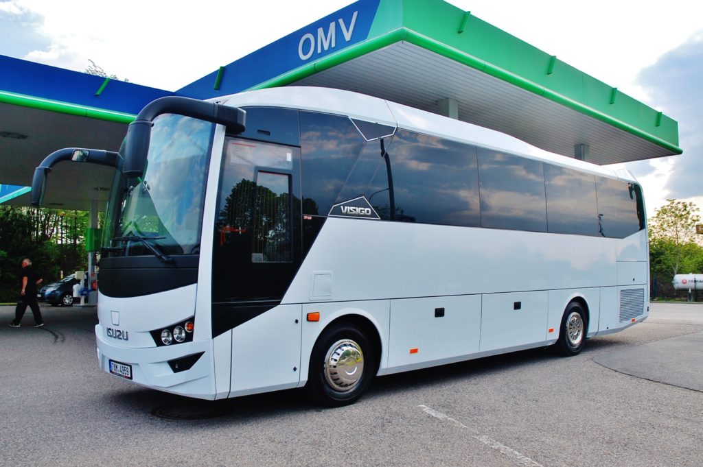 VISIGO HYPER 2019/2020, inovovaný model s motorem Cummins 320 koní bude k vidění na Czechbusu, ale již dnes si ho můžete vyzkoušet