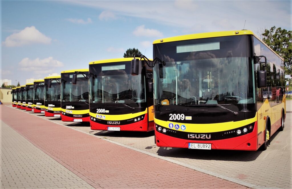 Největší flotila 42 autobusů ISUZU NovoCiti Life jezdí v současnosti v polské metropoli Lodž. Ve městě se 700 000 obyvateli autobusy ISUZU nyní obsluhují 10 linek (foto: MPK Lodž)
