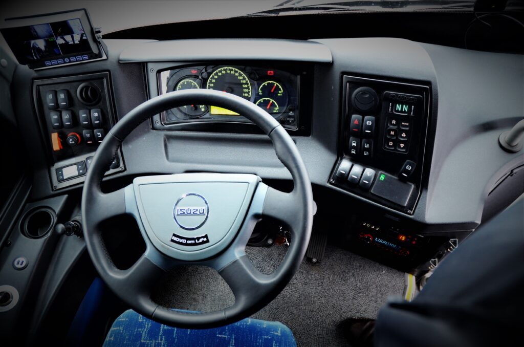 ISUZU NovoCiti Life pro dopravní společnost AP Tour