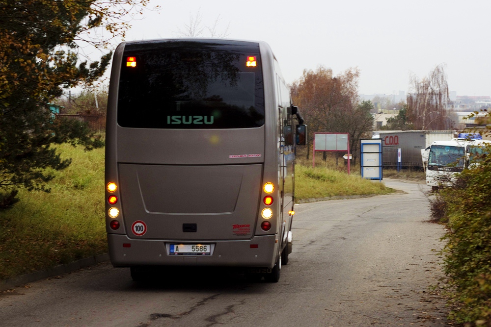 Test autobusu Isuzu Novo  – Novinky cz