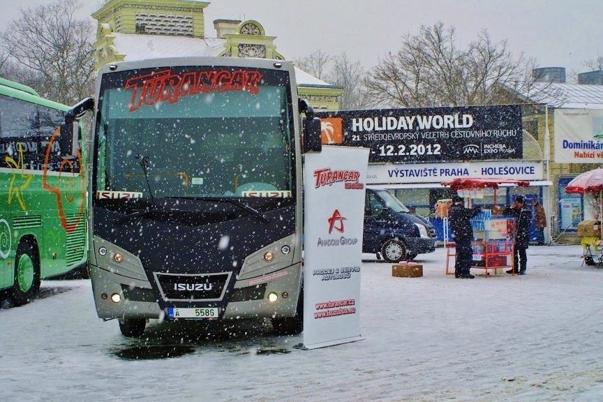 ISUZU NOVO na veletrhu Holiday World v Praze